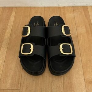 Mila Paoli Leather big buckle slides size 9.5